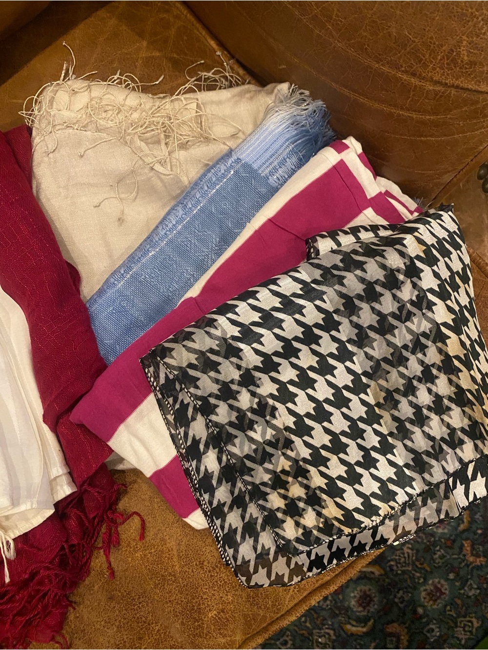 Women's scarves 7 total